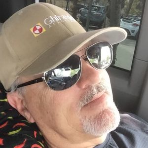 Meet your Posher, Jay